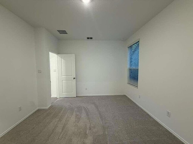 Building Photo - 17704 Sage Thrasher Dr