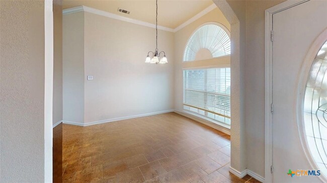 Building Photo - 409 Atlas Ave