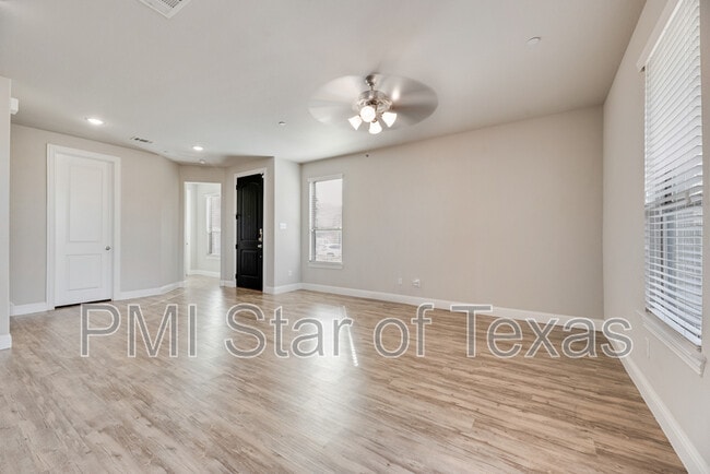 Building Photo - 4529 Titus Cir