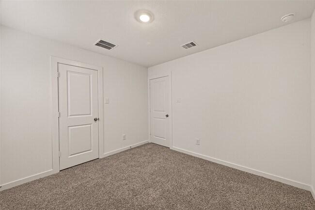 Building Photo - 3538 Lovebird Ln