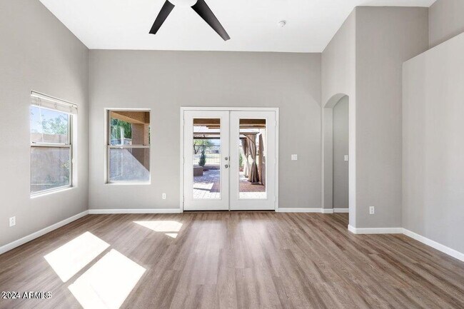 Building Photo - 21303 E Vía Del Palo