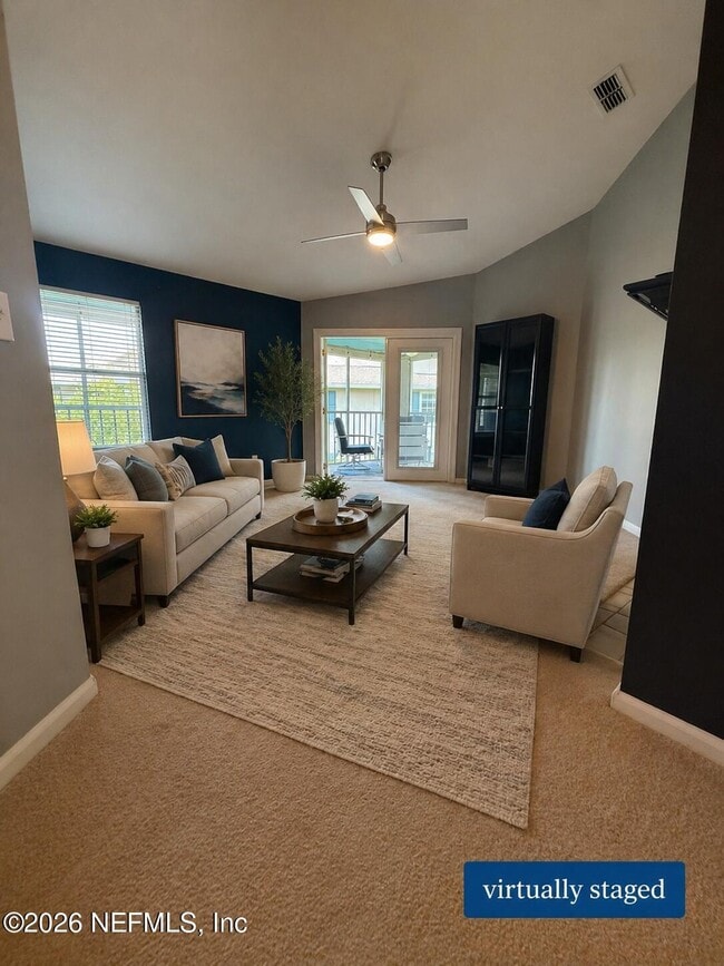 Building Photo - 700 Ironwood Dr
