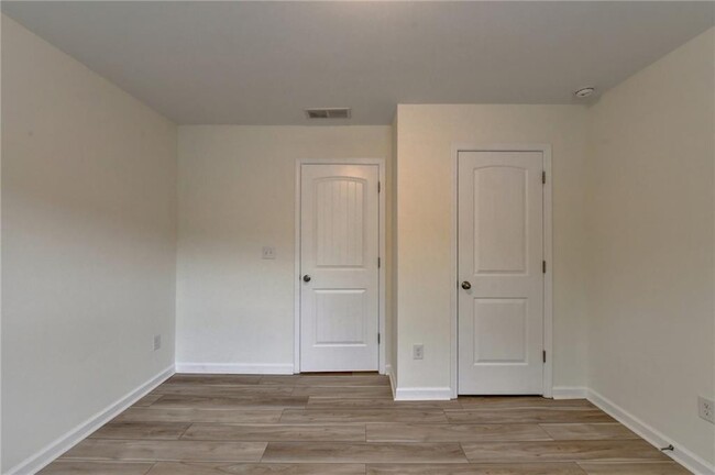 Building Photo - 3332 Twinrose Pl