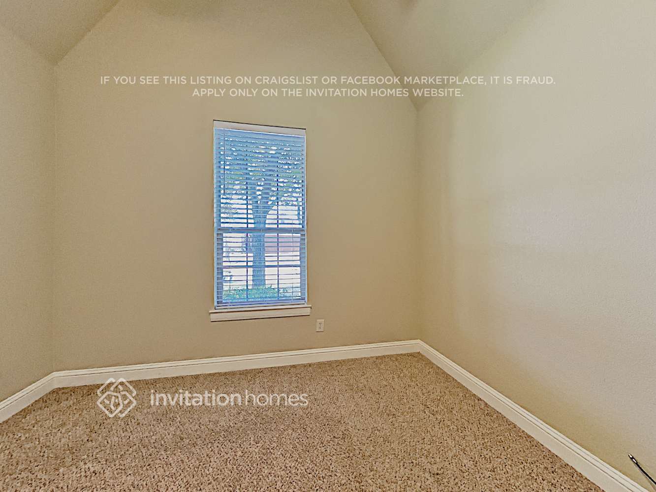 Building Photo - 105 Prairie Dunes Dr