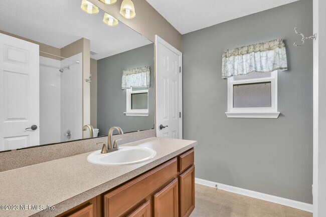 Building Photo - 951 Silver Spring Ct