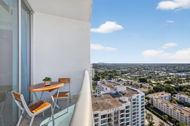 Building Photo - 1600 S Ocean Blvd