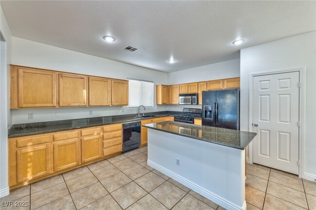 Building Photo - 1460 Herring Run Ave