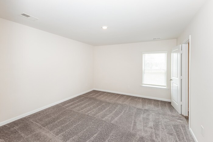 Building Photo - 204 Bowery Breeze Wy
