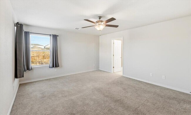 Building Photo - 704 Aliso Trail