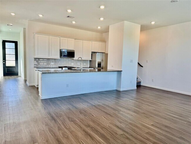 Building Photo - 5723 Foggy Vine Ct
