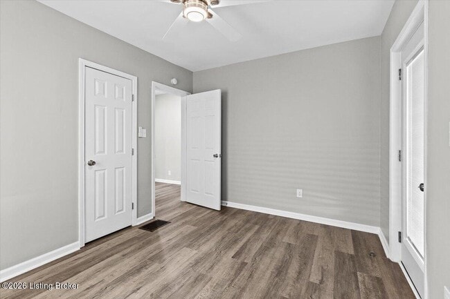 Building Photo - 1018 S 47th St