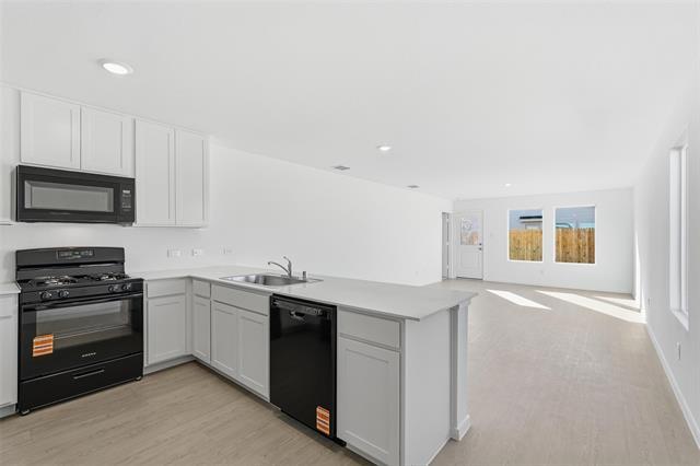 Building Photo - 3900 Pontchartrain Pkwy