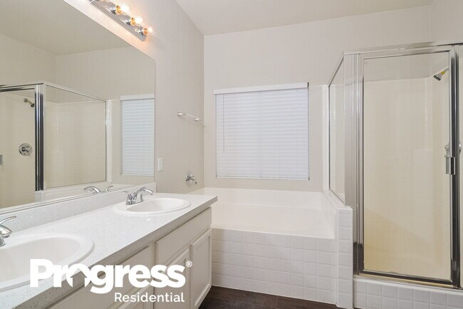 Building Photo - 80 Montagna Mirage St