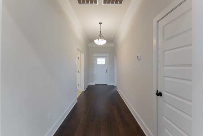 Building Photo - 163 Bowdock Dr.