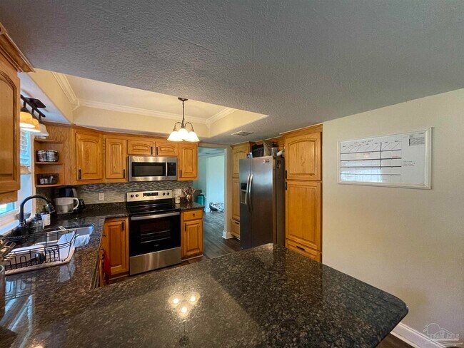 Building Photo - 4528 River Ranch Rd