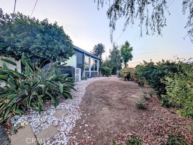 Building Photo - 31390 Mesa Dr