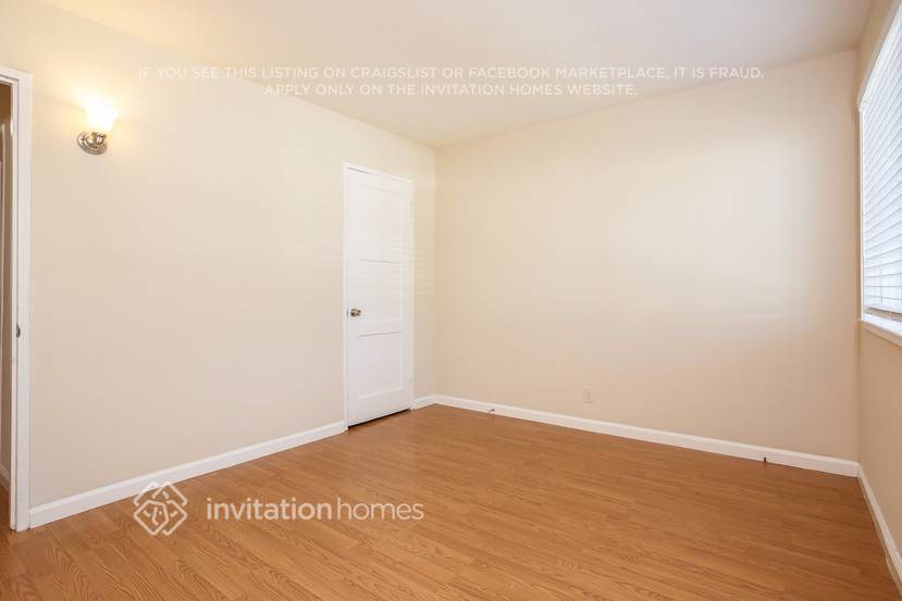 Building Photo - 2980 Rollingwood Dr