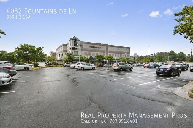 Building Photo - 4082 Fountainside Ln
