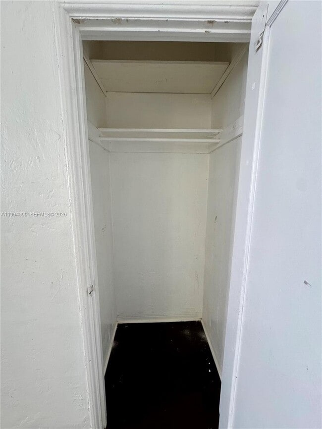 Building Photo - 760 Jefferson Ave