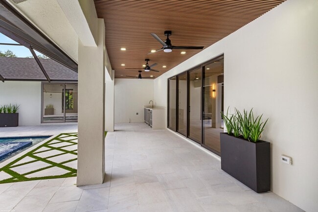 Building Photo - 13453 Doubletree Trail