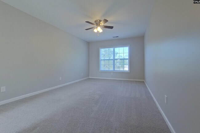 Building Photo - 403 Parkstone Ct