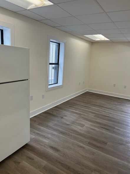 Building Photo - 1616 7th St NW