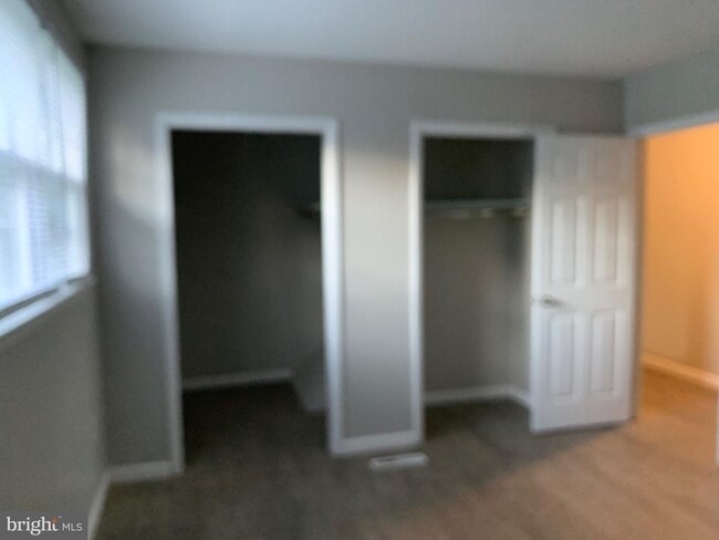 Building Photo - 203 E Penn Ave