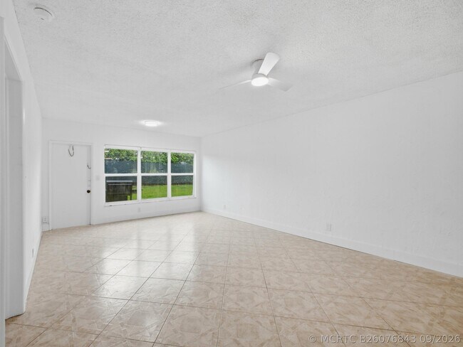 Building Photo - 9160 Fairbanks Ln