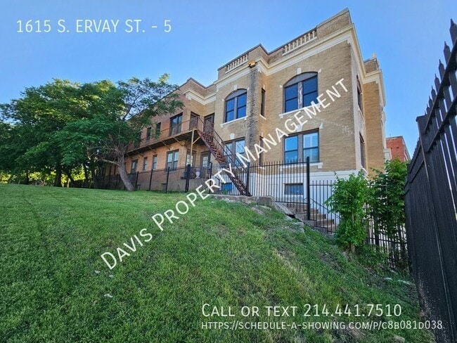 Building Photo - 1615 S Ervay St