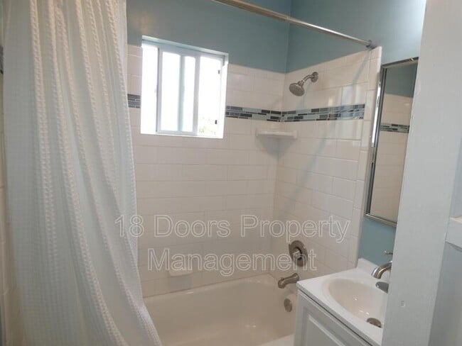 Building Photo - 4536 4th St