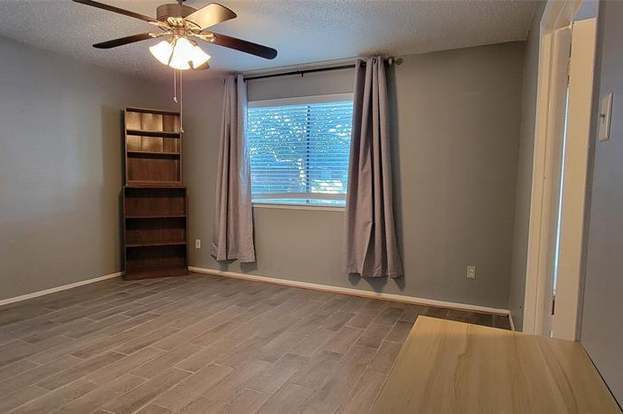 Building Photo - 6604 Montauk Dr