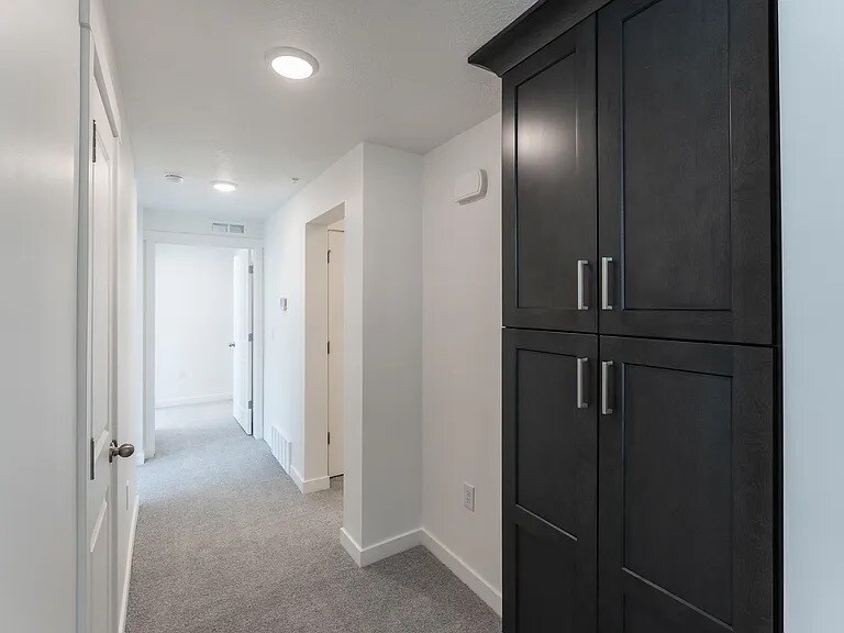 Building Photo - 8362 S Iris Lumi Ln