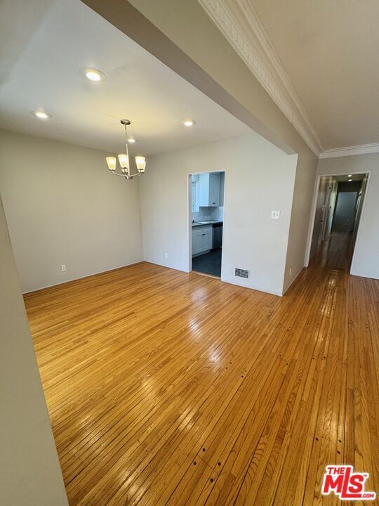 Building Photo - 9066 Shoreham Dr