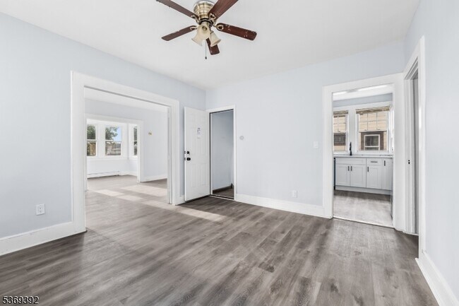 Primary Photo - 27 Berkeley Pl