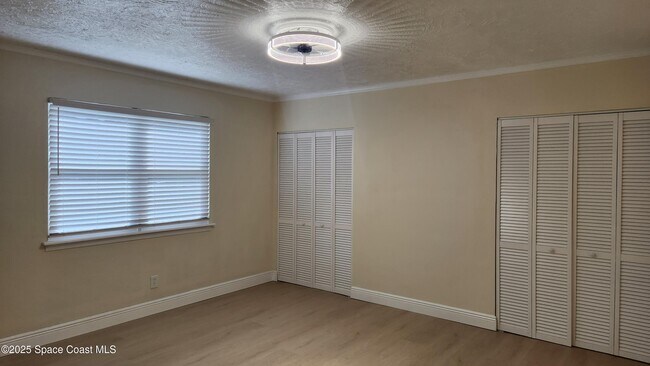 Building Photo - 3900 Ocala St