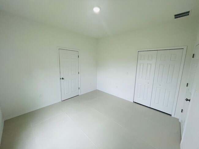 Building Photo - ASK US ABOUT FREE RENT!!*BRAND NEW TWO BED...
