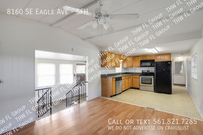 Building Photo - 8160 SE Eagle Ave