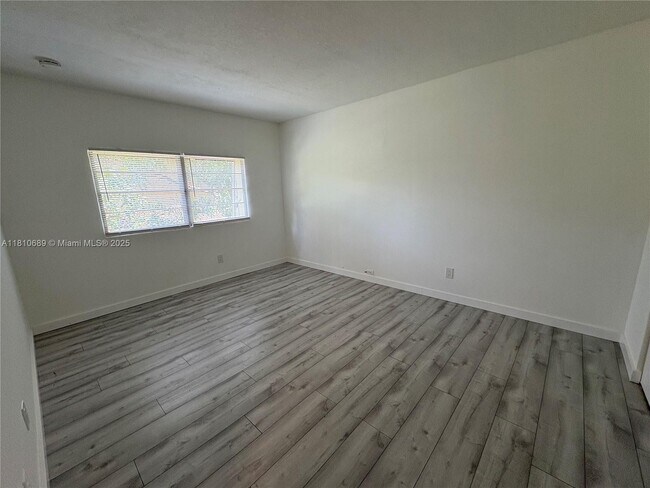 Building Photo - 5967 NW 23rd St