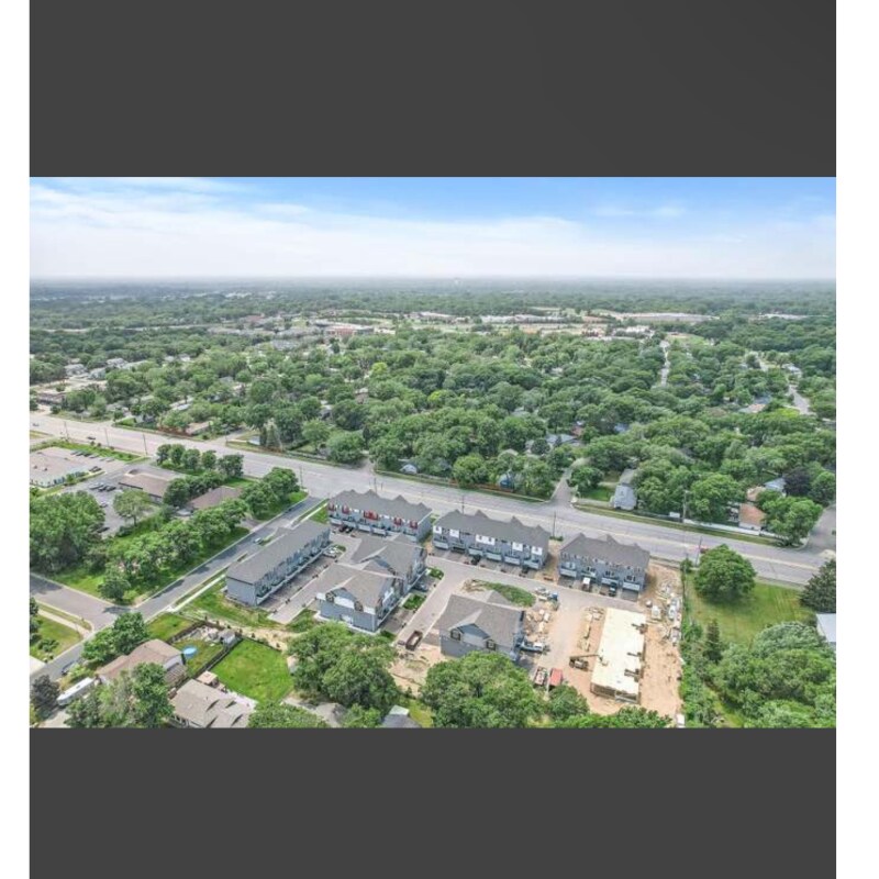 Building Photo - 10277 3rd St NE