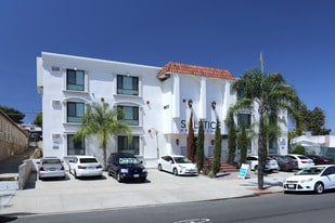 Building Photo - The Solstice