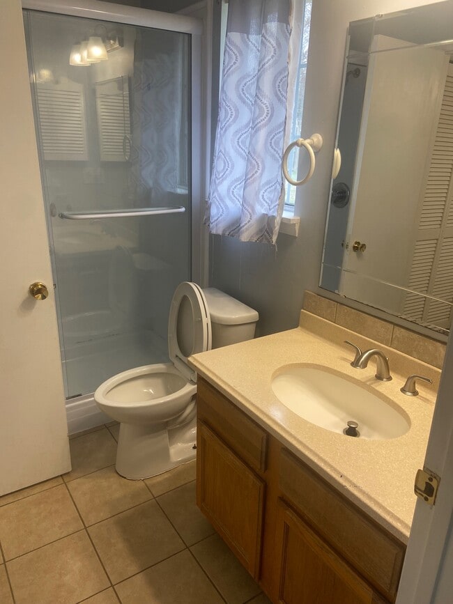 Building Photo - 6621 Pinta Ct