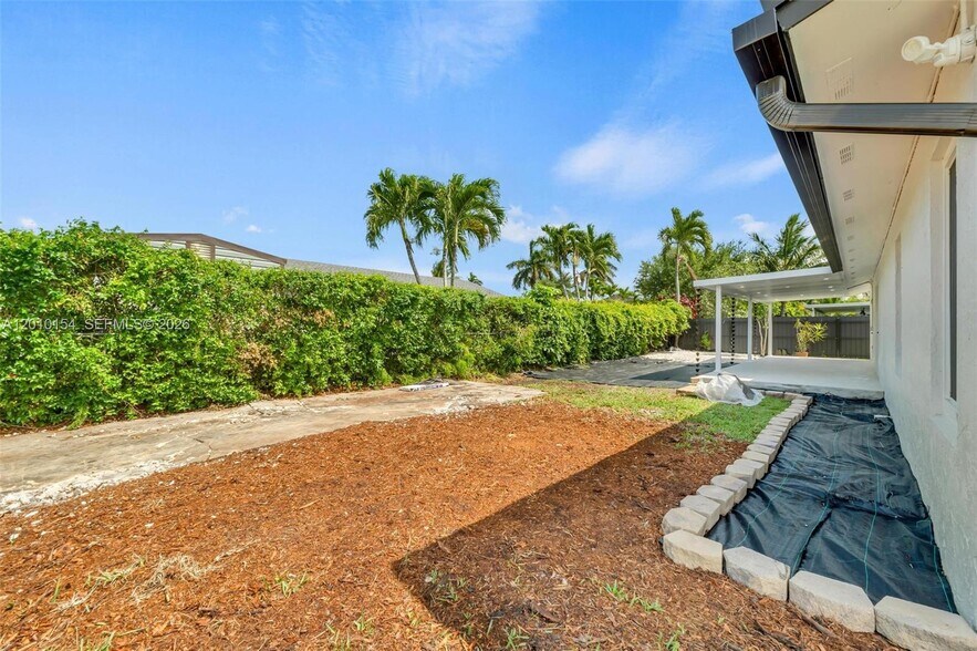 Building Photo - 13231 SW 86th St