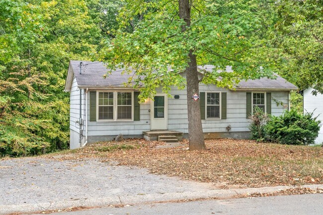 Building Photo - 510 Aspen Dr