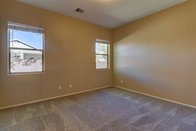 Building Photo - 3 bed, 2 bath Granville Home for Rent!