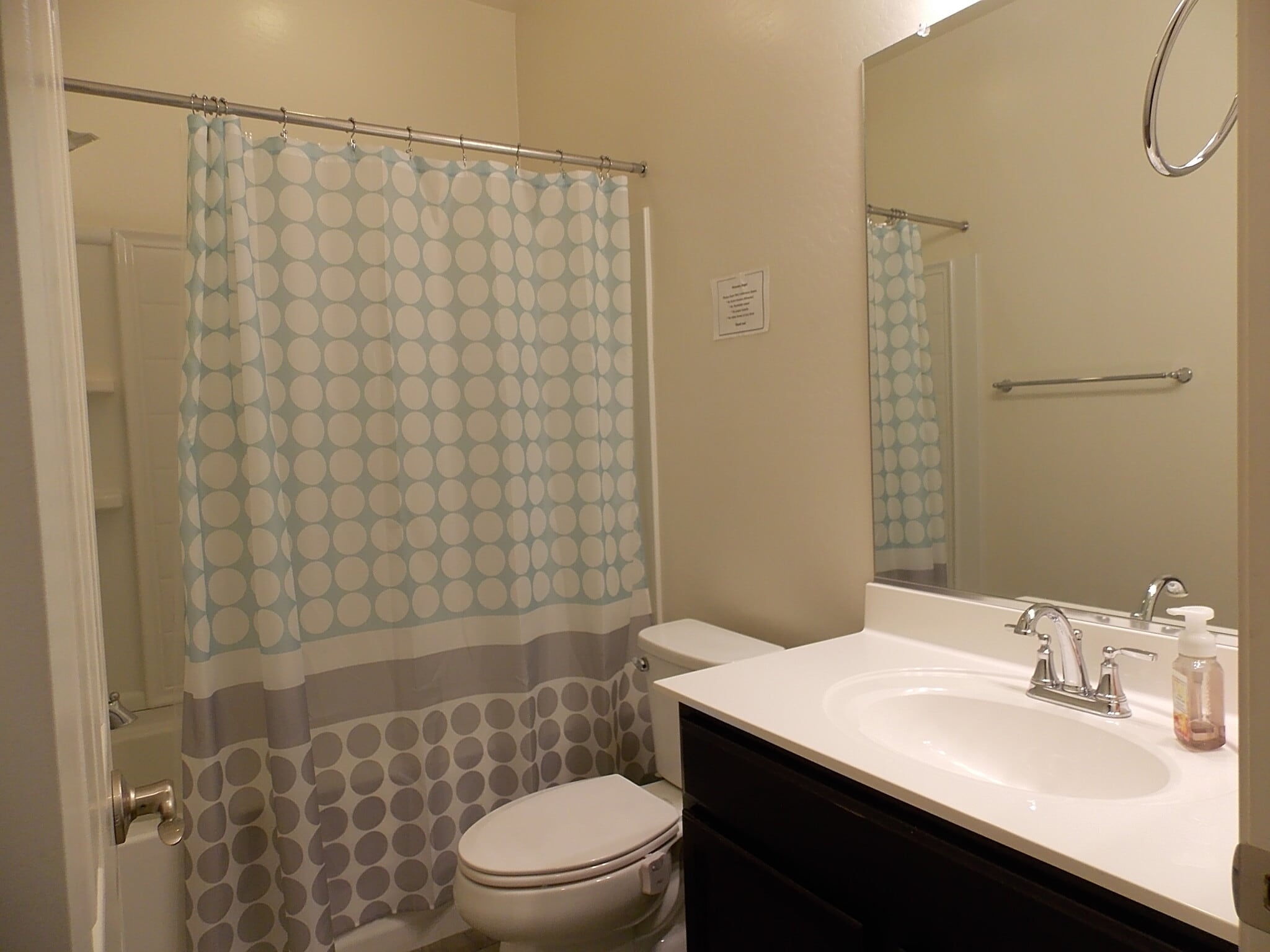 Building Photo - 1863 S 82nd Pl