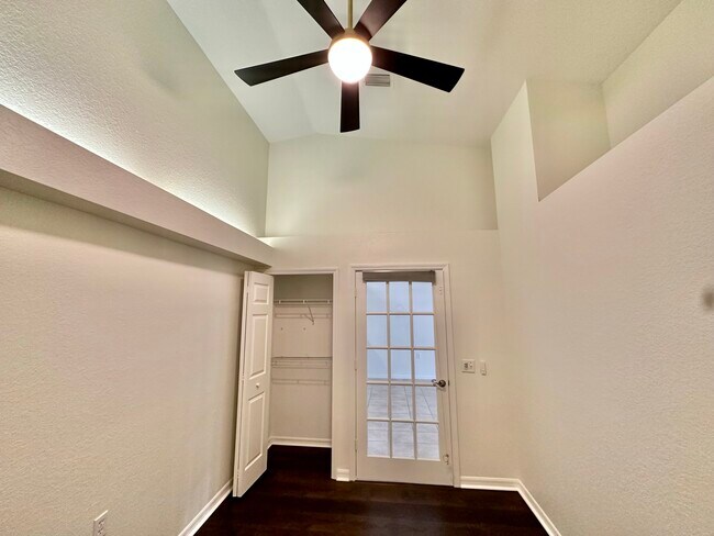 Building Photo - 25735 Lake Amelia Way