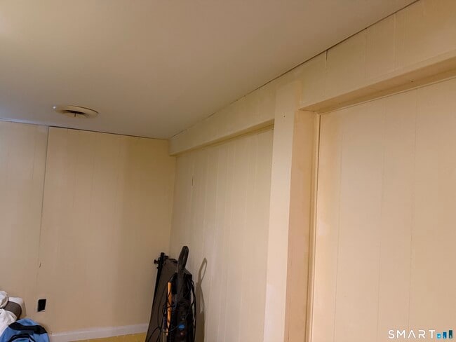 Building Photo - 12 Tetlow St