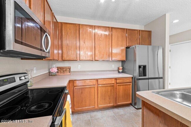 Building Photo - 763 Ginger Mill Dr
