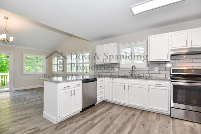 Building Photo - 3624 Heathrow Dr