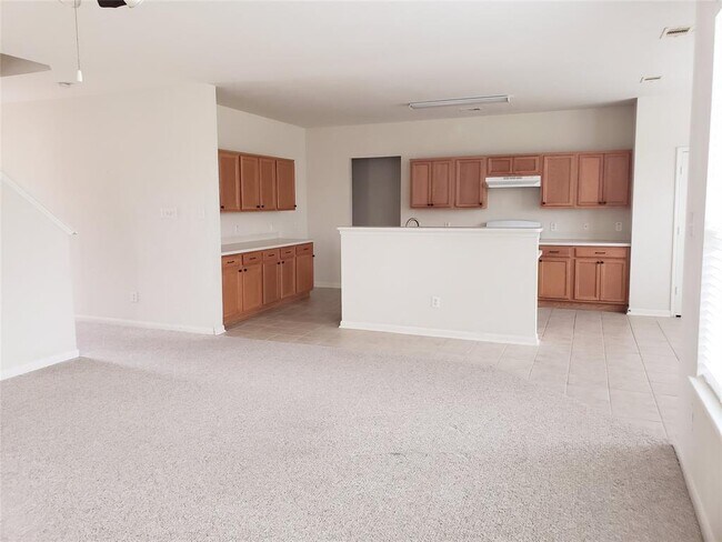 Building Photo - 21202 Spring Bend Ln